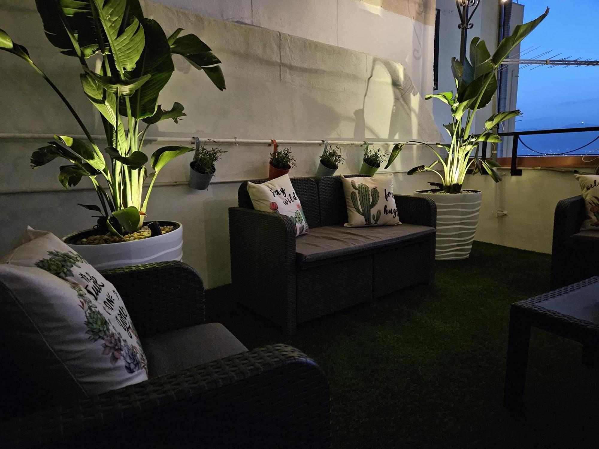 B&B Fuori Squadro - In Centro Con Terrazza Relax Vista Mare 레조디칼라브리아 외부 사진