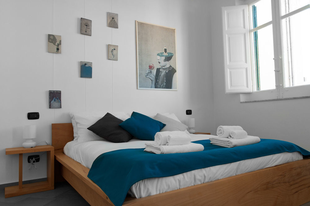 B&B Fuori Squadro - In Centro Con Terrazza Relax Vista Mare 레조디칼라브리아 외부 사진