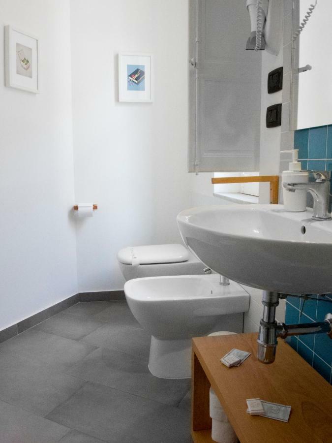B&B Fuori Squadro - In Centro Con Terrazza Relax Vista Mare 레조디칼라브리아 외부 사진